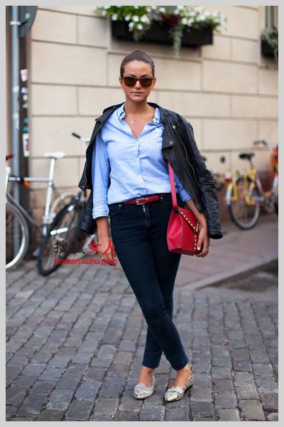 4���ƽ��ƤЬ ����ɫ���Ե���