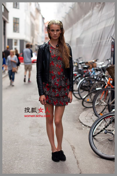 �＾����ȹ+ƽ��Ь ���ʶȹ�����