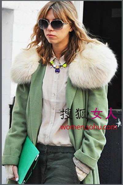 ��װ��������� ������תɫ�ʻ��