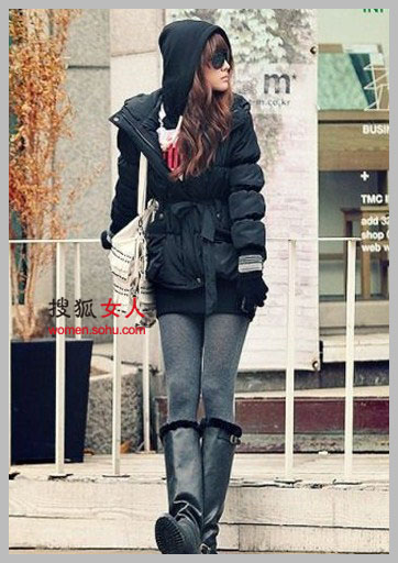 ��ɫ���޷��Խ�С �����������¶�