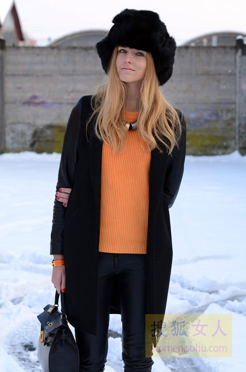 �ǹ�ɫ�г���ͷë�� ������������