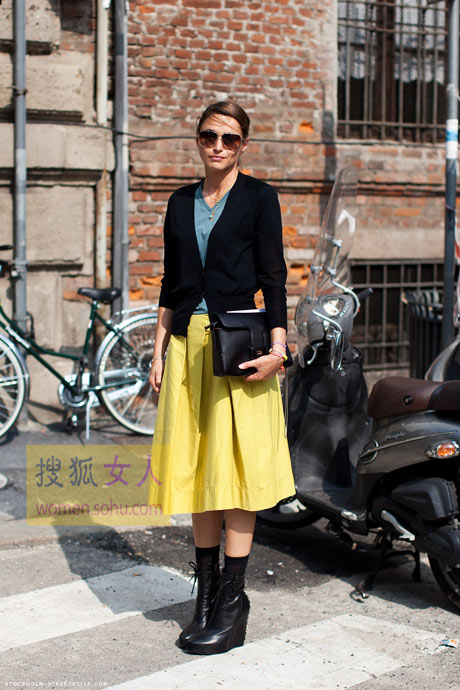 �������ͱ���� ������INʱװ��ɫ