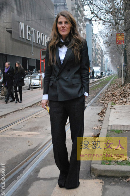 ������װ �칫�������Է����ݴ���