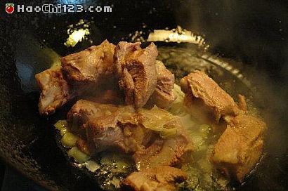 排骨乱炖图解 做法及步骤