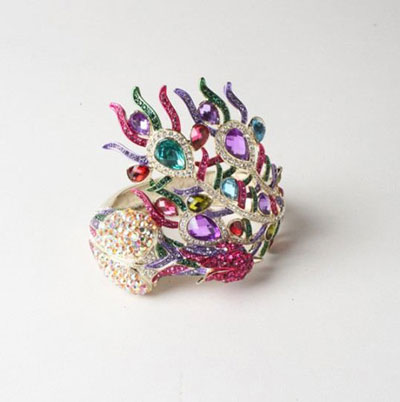 ��ʯ����ڹ��Ů��������߹������