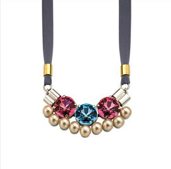 28���������ξ�ɫ�ջ�