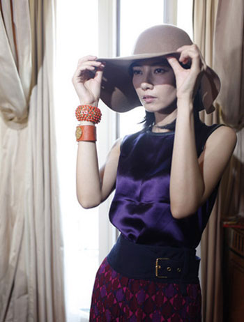 ��ԲԲ����ʱװ�� չ�ֶ��ط���