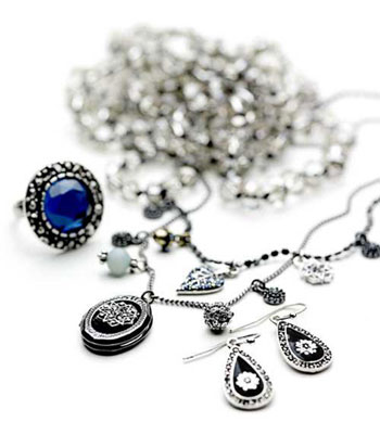 ����ɭ���е��ջ� ����Ʒ��PILGRIM2011�＾ʱ������