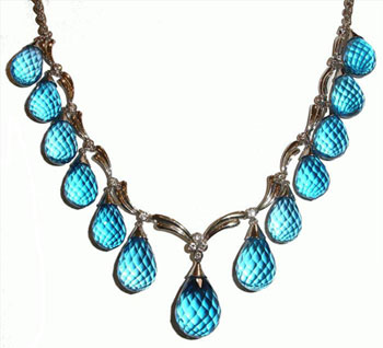 ��ɫ�����鱦 ���������ŵĽ��