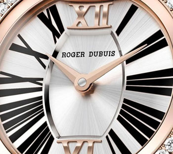 �����Ȼ� �޽ܶű�VelvetŮװ���