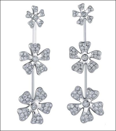 DE BEERS���ȶ�˹��ʥ��ѩ������������