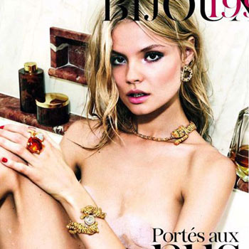 ������VOGUE ���´�Ƭ���鱦���ݻ�����ԡ��