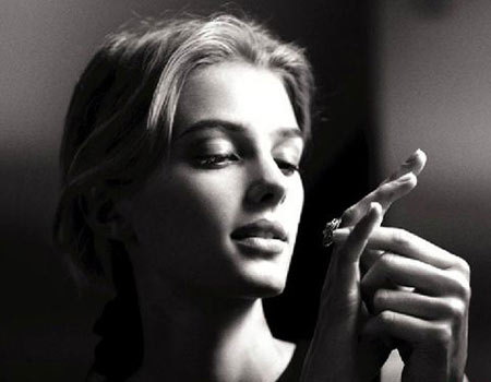 ���ζ��߼��鱦����������н��ĳ嶯