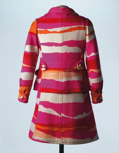 “法国时尚100年”展品欣赏