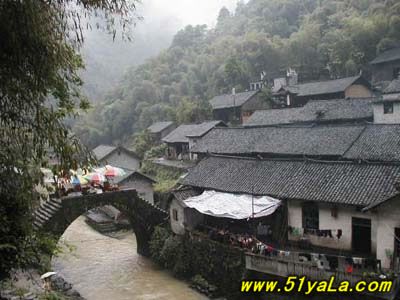 ������ȥ��10���й�С��