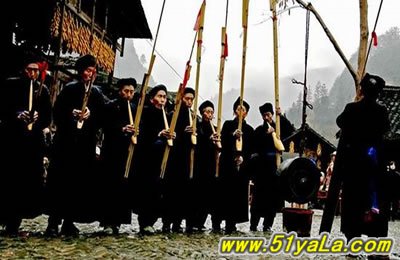 �й������ߵ�ʮ������ʥ��